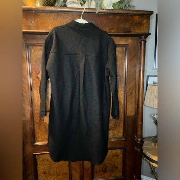 EUC Oak + Fort- 100% Wool Long Shacket. Size S - Picture 2 of 9